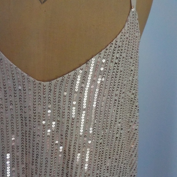 Sequin V Neck Cami - Picture 8 of 12